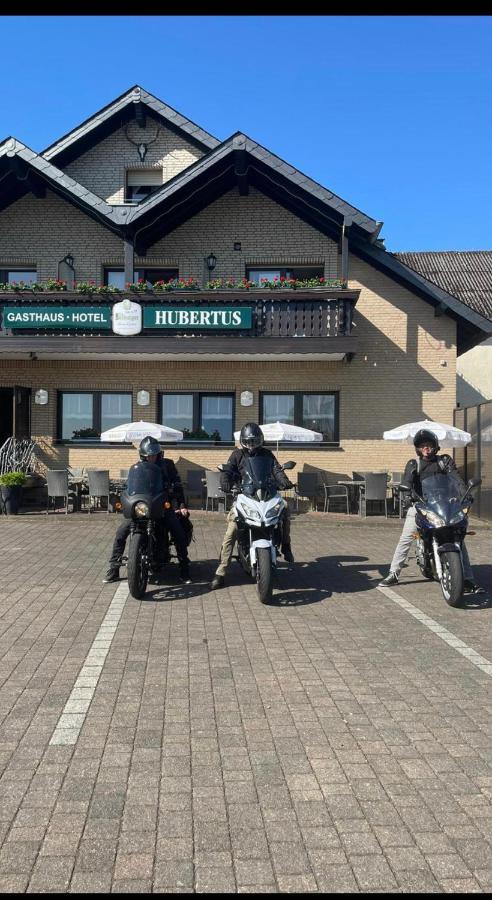 Hubertus Hotel 3*